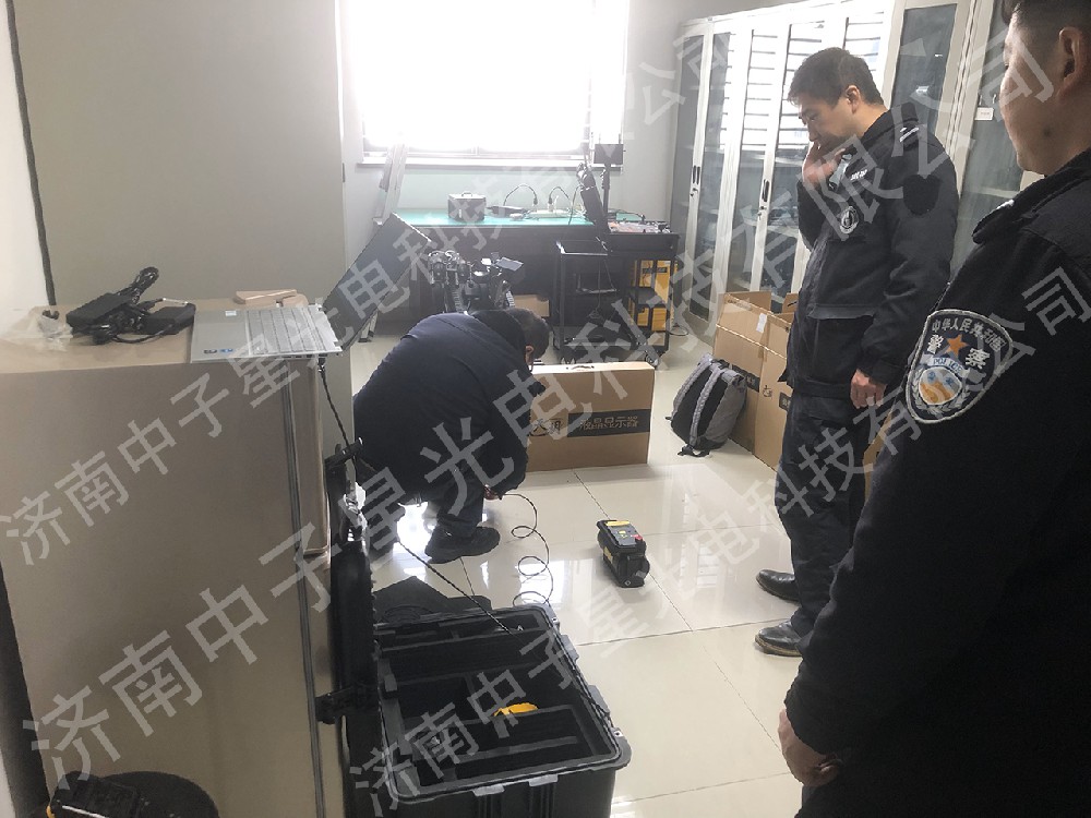 特警支队培训-便携式X光机