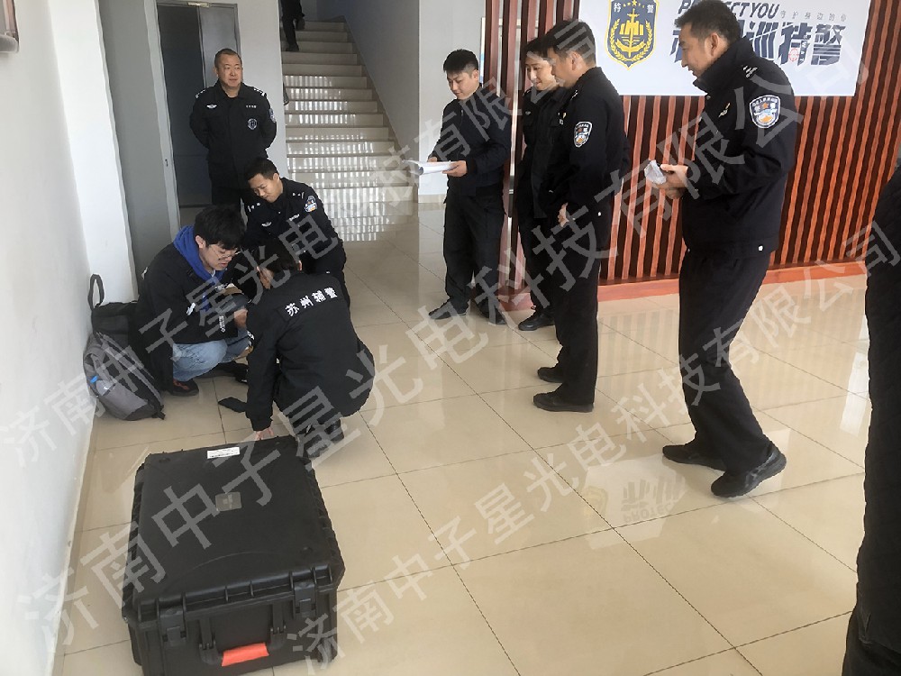 特警支队培训-便携式X光机