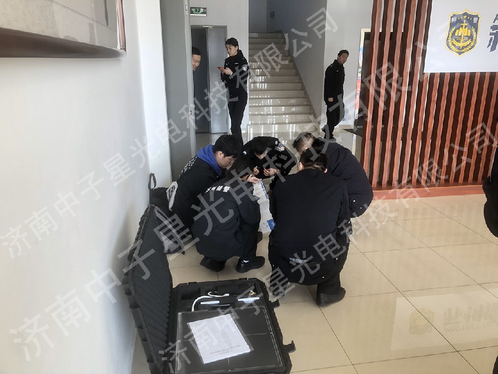 特警支队培训-便携式X光机